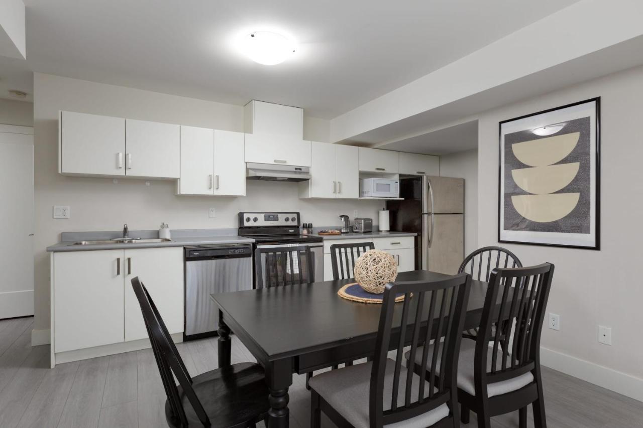 Tastefully Furnished And Newly Updated 2 Bd Central Lynn Valley North Vancouver Βίλα Εξωτερικό φωτογραφία